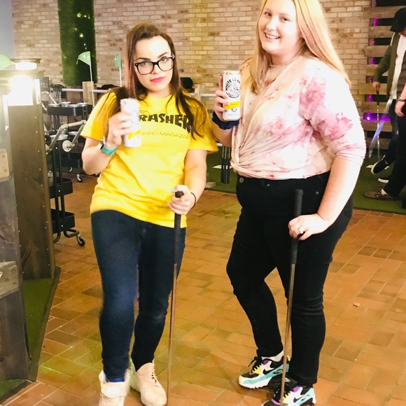 Meet your Posher, Jaclyn - Picture 5 of 5